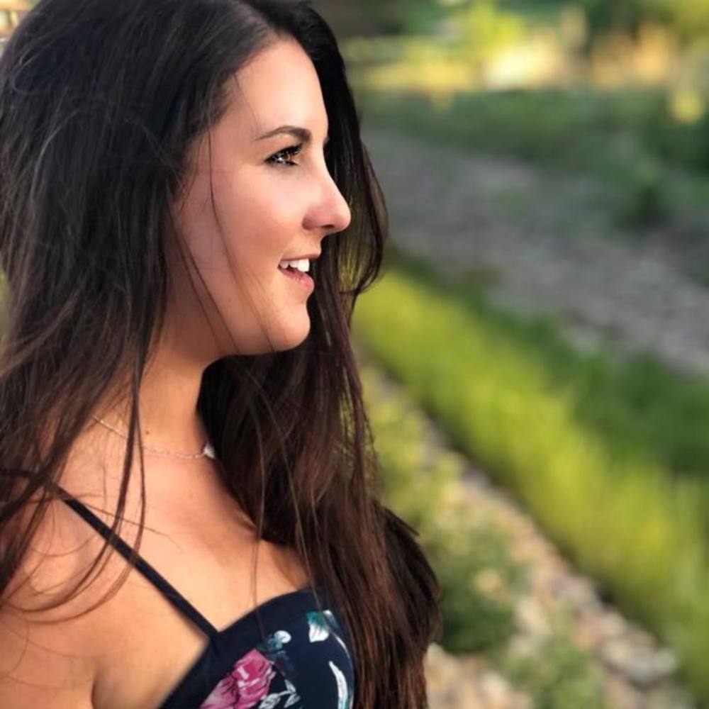 Meet your Posher, Brittni